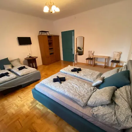 Balaton7 Apartmanhaz - Centrum דירה *