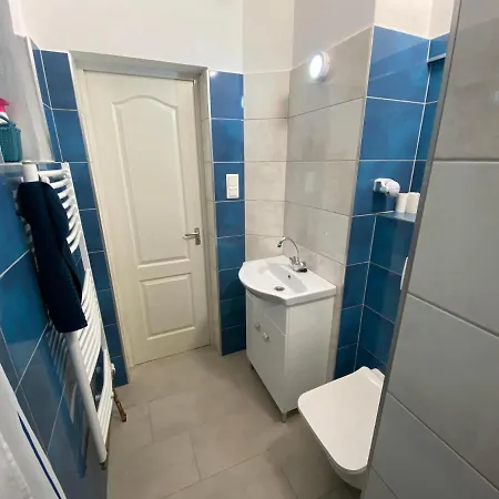 Balaton7 Apartmanhaz - Centrum Бадачоньтомай
