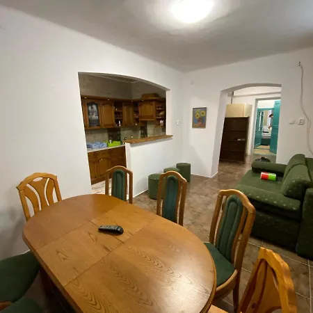 Balaton7 Apartmanhaz - Centrum Apartament