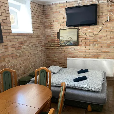 Апартаменты Balaton7 Apartmanhaz - Centrum *