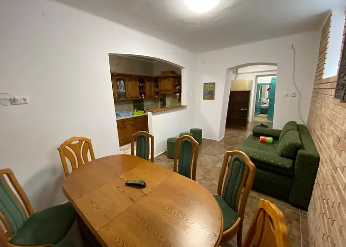 Balaton7 Apartmanhaz - Centrum Apartament